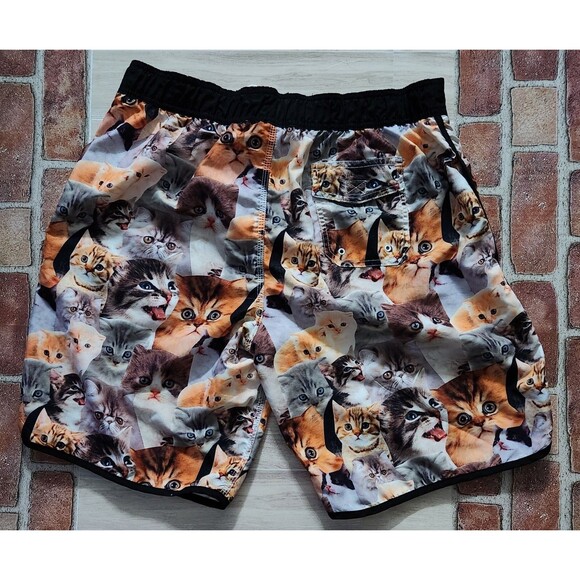 Cat Faces Men's Swim Trunks XXL Bioworld Kitty Shorts Summer Funny Lined EUC - Picture 3 of 7